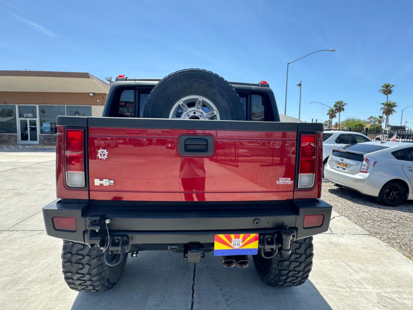 2005 Red /black Hummer H2 SUT , located at 2190 Hwy 95, Bullhead City, AZ, 86442, (928) 704-0060, 0.000000, 0.000000 - 2005 Hummer H2 SUT. only 92k miles. 6.0 V8 4 wheel drive. New transmission with warranty. New shocks. lots of extras .onstar. backup camera, custom stereo. fabtech 6 in lift with 40 in tires. Big Bad Hummer. $22900. Free and clear title. - Photo#7